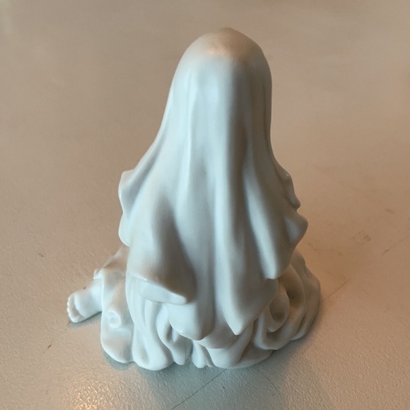 Mary Figure Avon Nativity Collectables 1981 - Picture 7 of 16